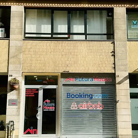 Apartament Piccinni Exclusive 6 *